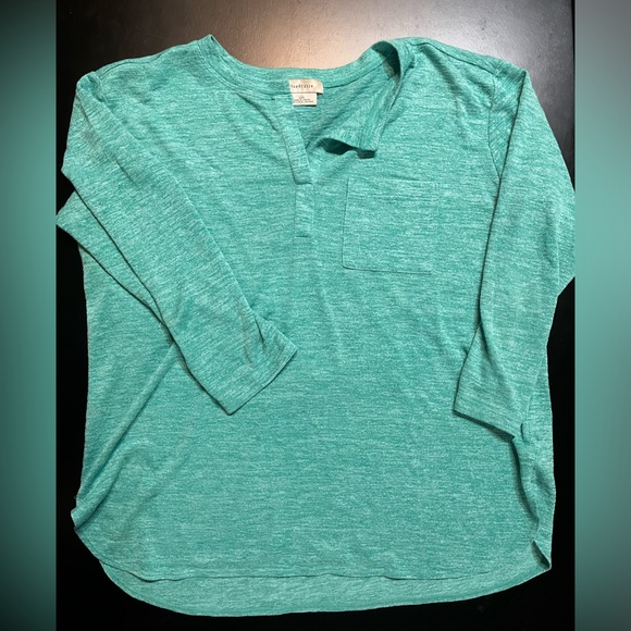 ⭐️2/$15 Van Heusen 3/4 Sleeve - Picture 1 of 3